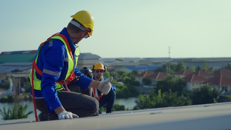 Best Hot Roofs  in Highland Acres, DE